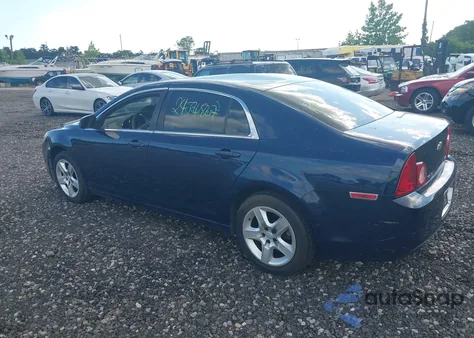 2010 Chevrolet Malibu Ls z USA, uszkodzony, nr VIN 1G1ZA5E0XAF284416